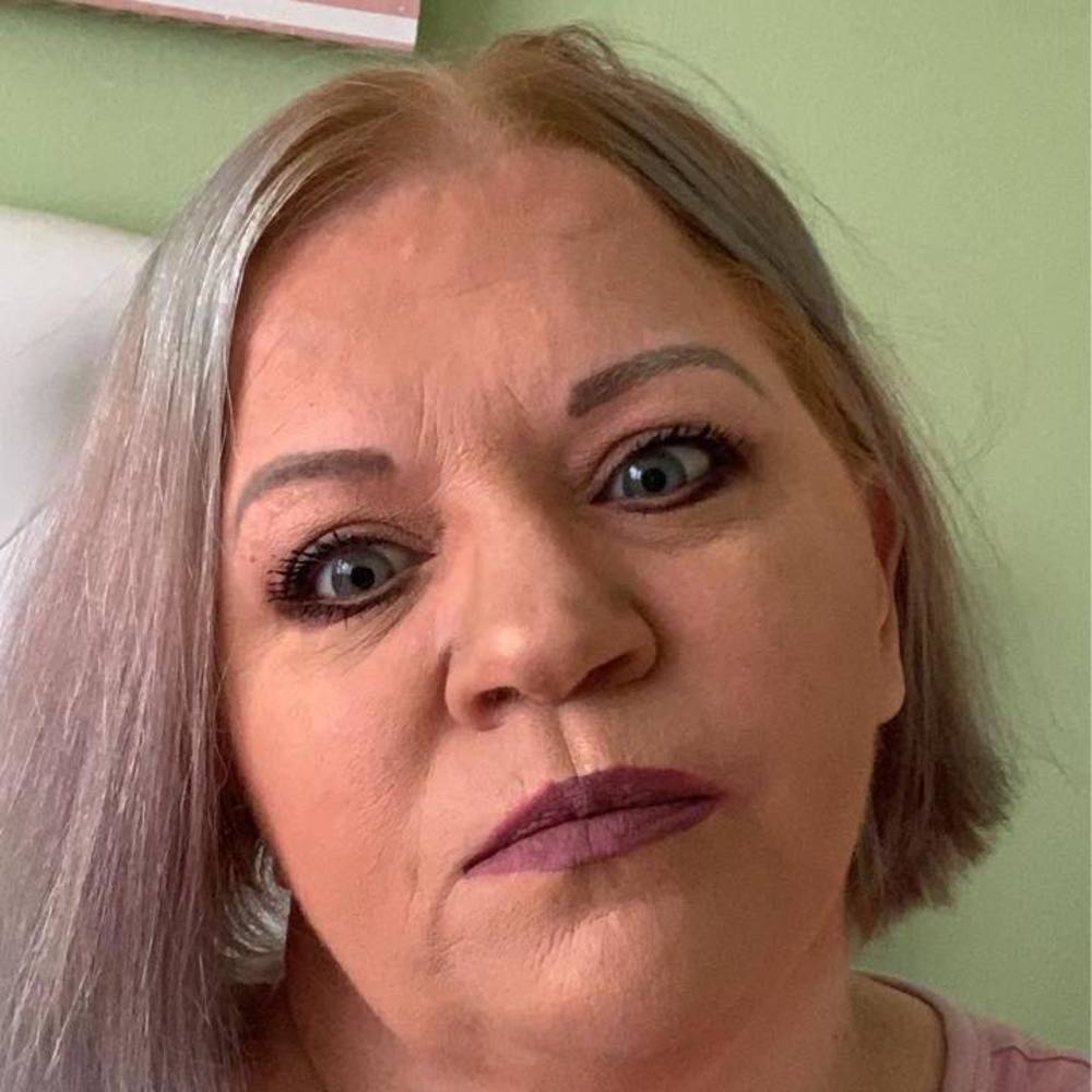 Meet your Posher, Lori